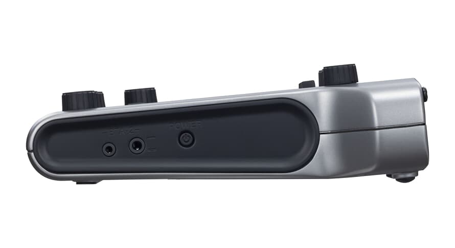 Zoom P4 PodTrak Podcast Mixer