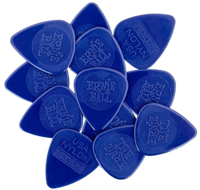 EB-9136 Púa de nylon mediana (pack de 12)
