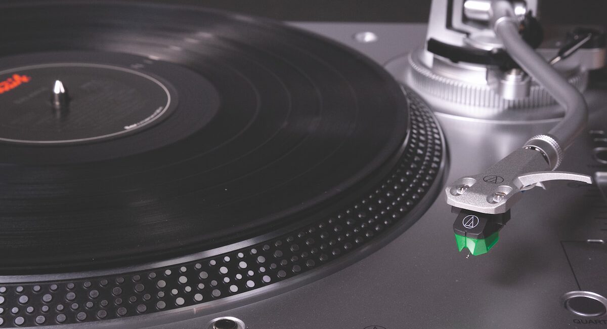 Audio-Technica AT-LP120XUSB-BK Turntable (Black)