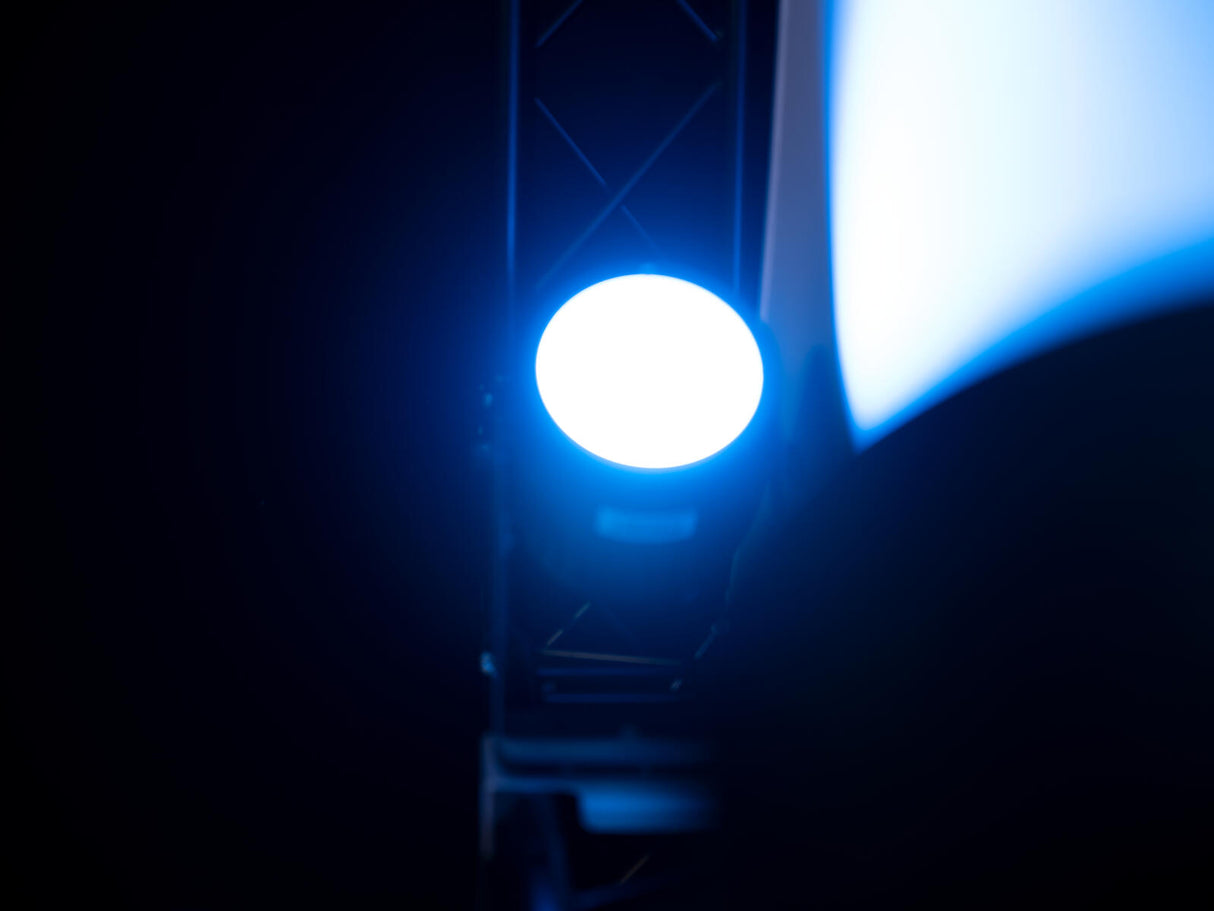 EUROLITE LED Theatre COB 200 RGB+WW