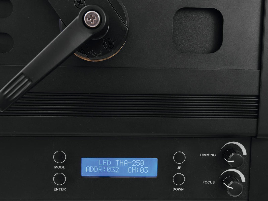Eurolite LED THA-250F Foco de Teatro