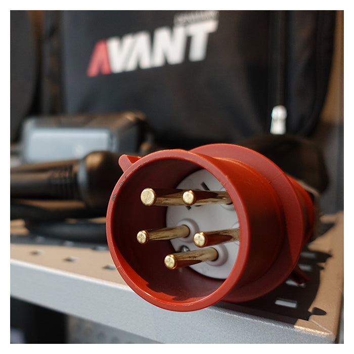 Cargador portátil para vehículo eléctrico Avant 22kW/32A con enchufe CEE