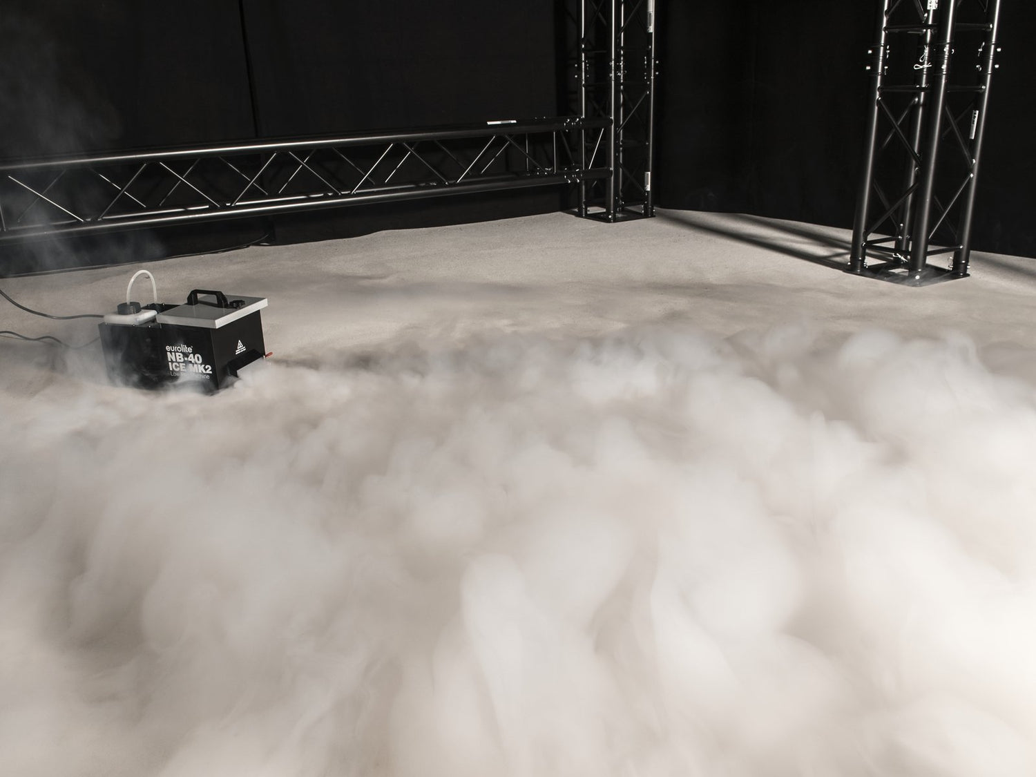 EUROLITE NB-40 MK2 ICE Low Fog