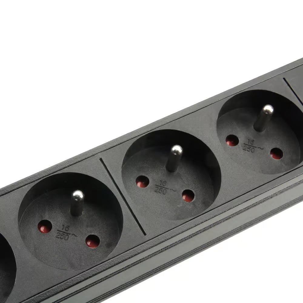 Regleta eléctrica con toma de tierra (19" Rack)