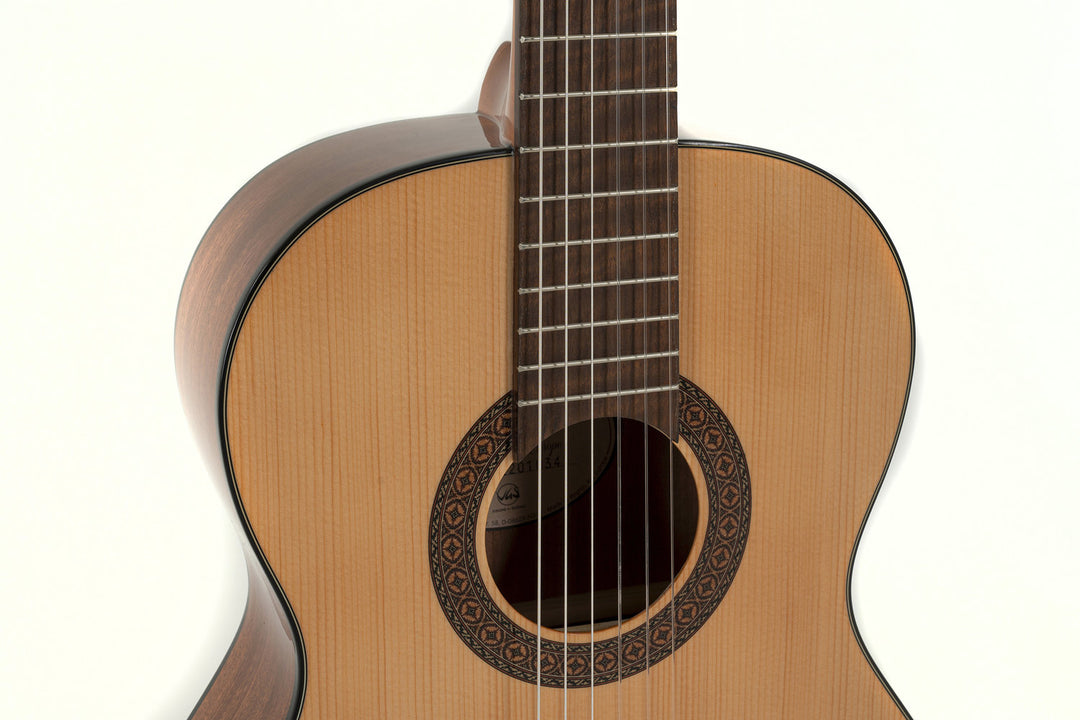 GEWA Guitarras clásicas Pro Arte GC 100 A - tamaño 7/8