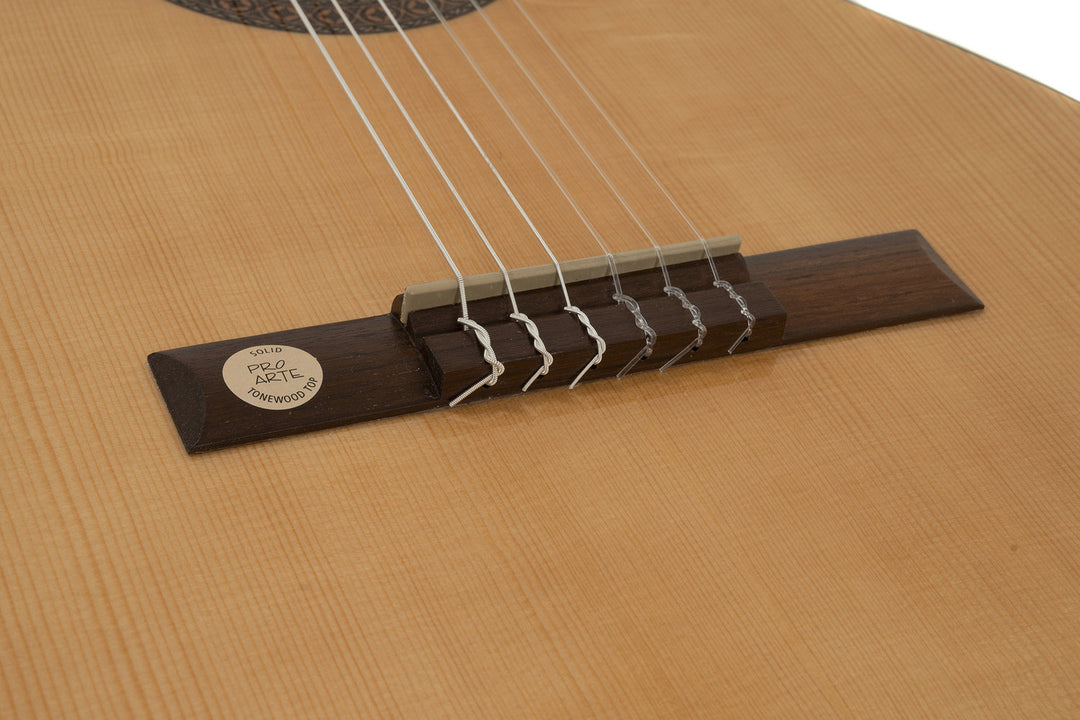 GEWA Guitarra clásica Pro Arte GC 130 A - tamaño 4/4
