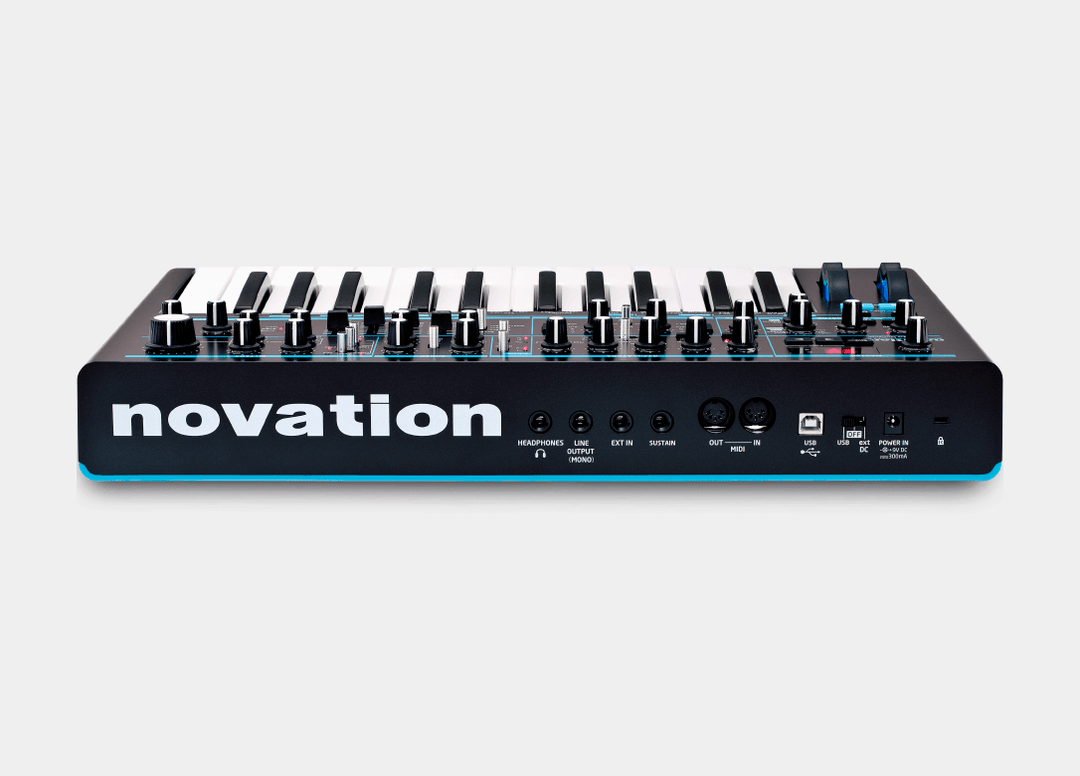 Novation Bass Station II Sintetizador