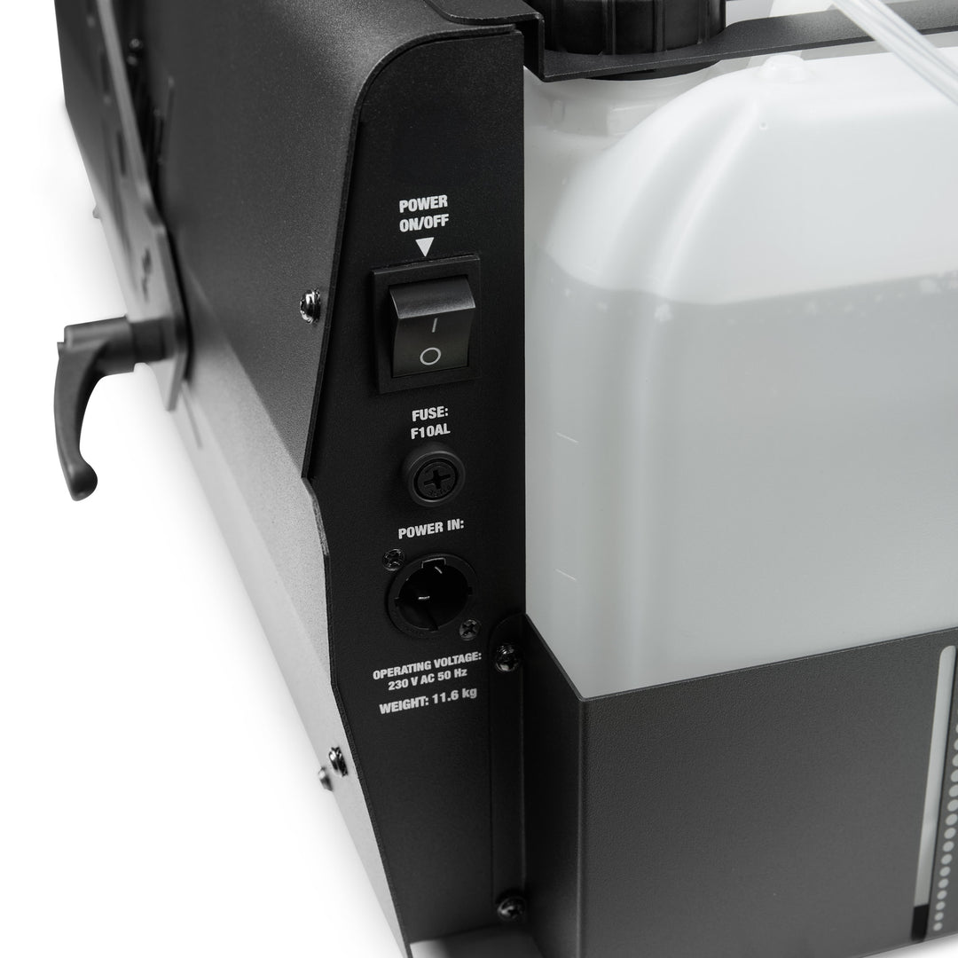 Cameo INSTANT HAZE 1400 G2 - hazer de touring con control por microprocesador