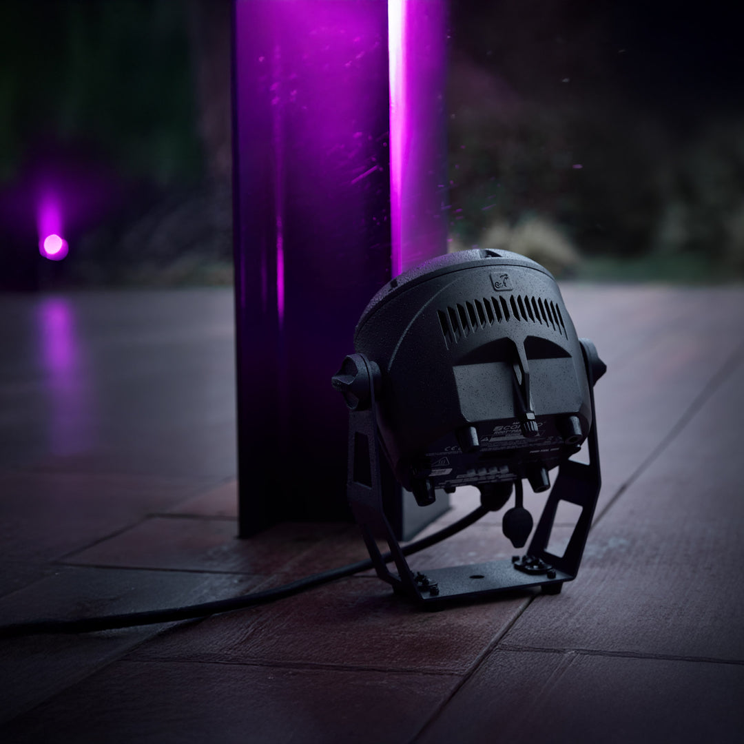Cameo ROOT® PAR IP – foco LED para exterior