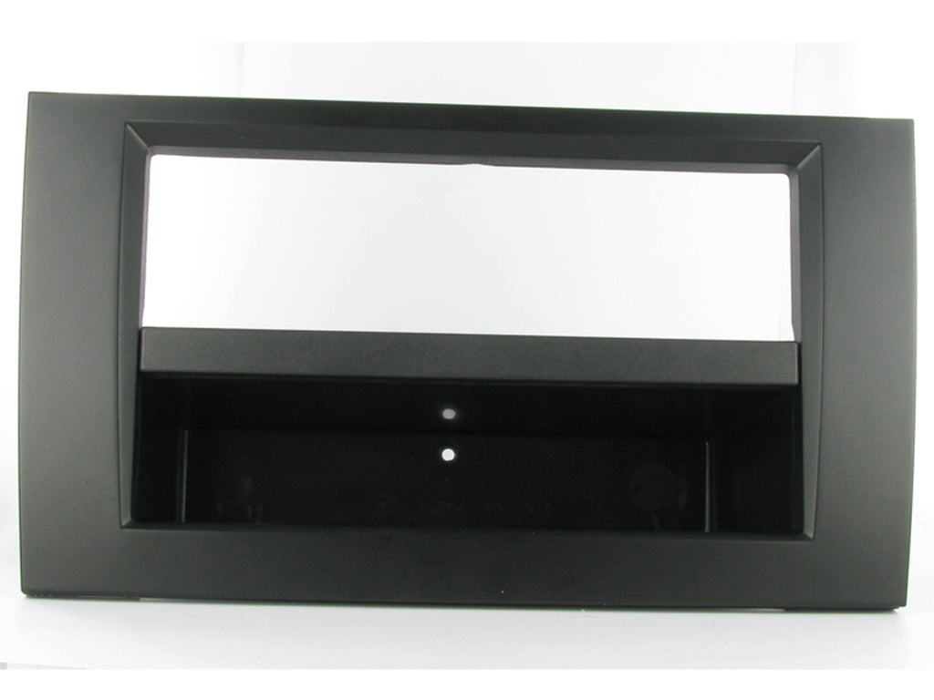 CT24AU06 1-DIN Frame for Audi A4