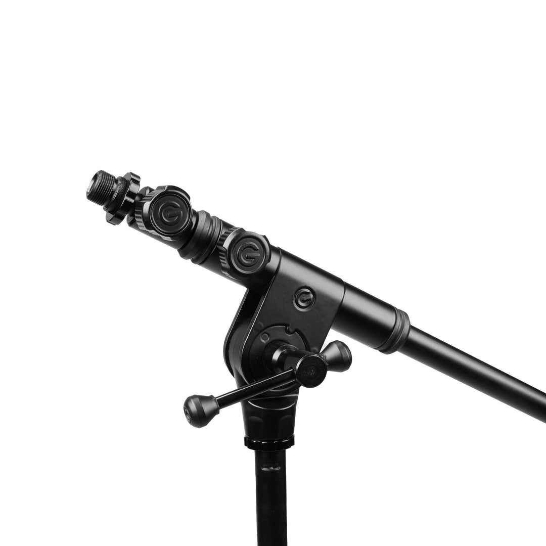 Gravity TMS 4232 B - Touring Series soporte de micrófono corto con trípode plegable y brazo telescópico ajustable en 2 puntos, negro