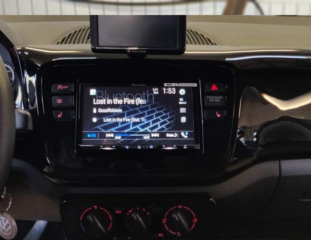 2-DIN Frame for Mii, Citigo and Up (Black)