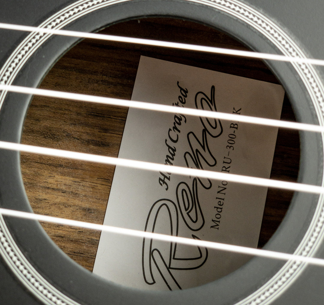 Reno RU300 Grand Concierto Ukeleles (Sort)