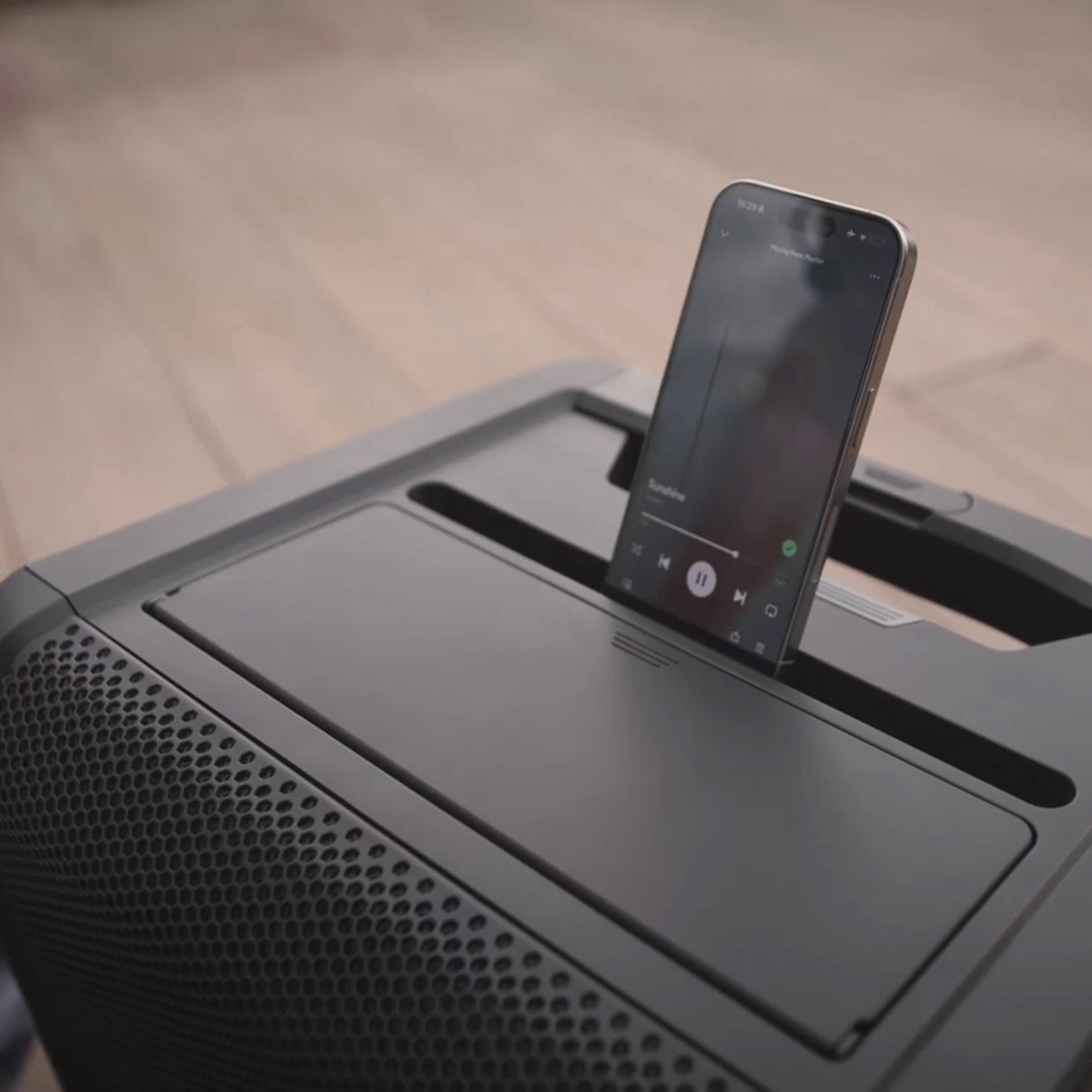 LD Systems ANNY® 10 BPH B6 - Sistema PA portátil 10" a batería con Bluetooth® y mixer, y 1 x micrófono de diadema (incl. bodypack)