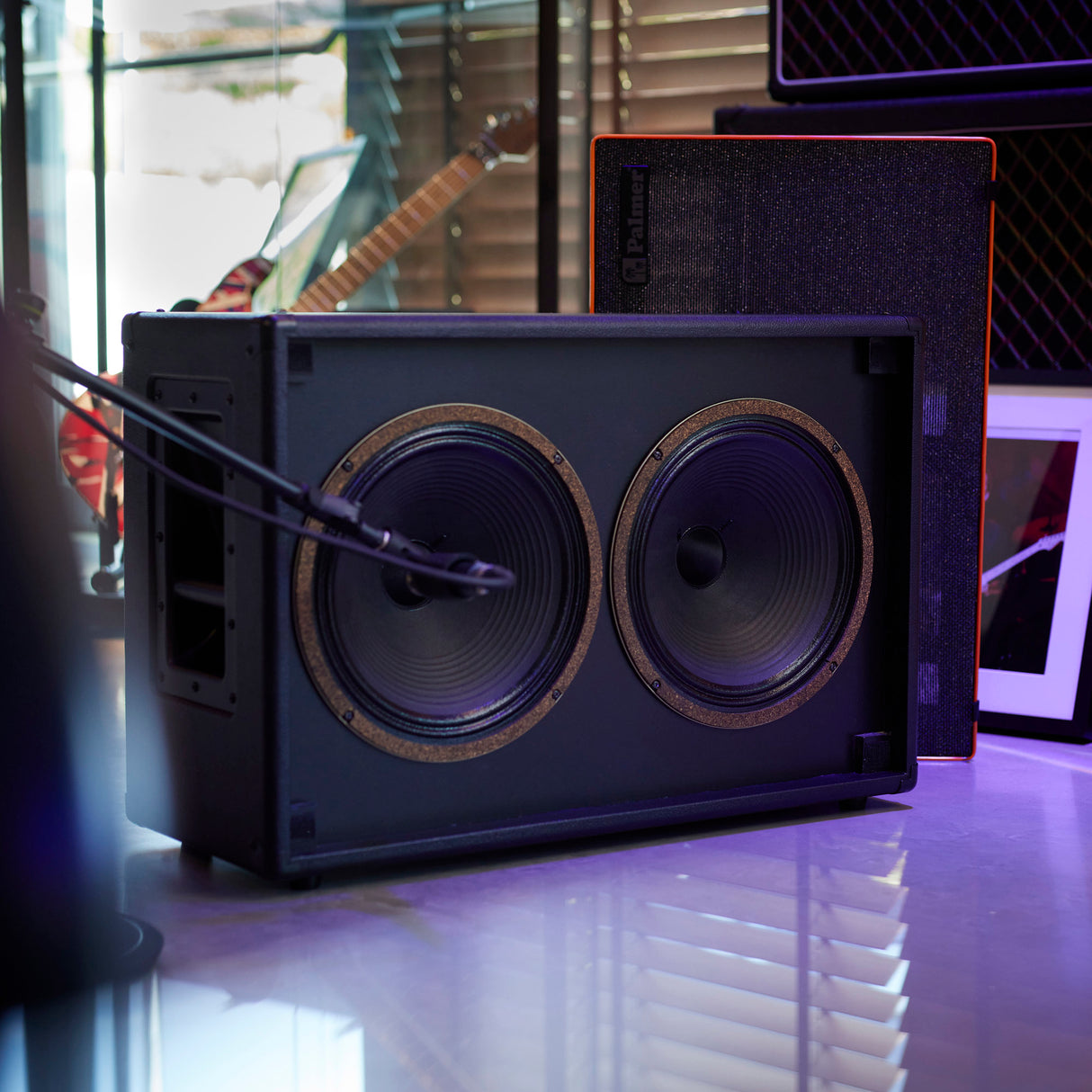 Palmer CAB 212 BX V30 - Pantalla de guitarra con Celestion Vintage 30 2 x 12, parte trasera abierta