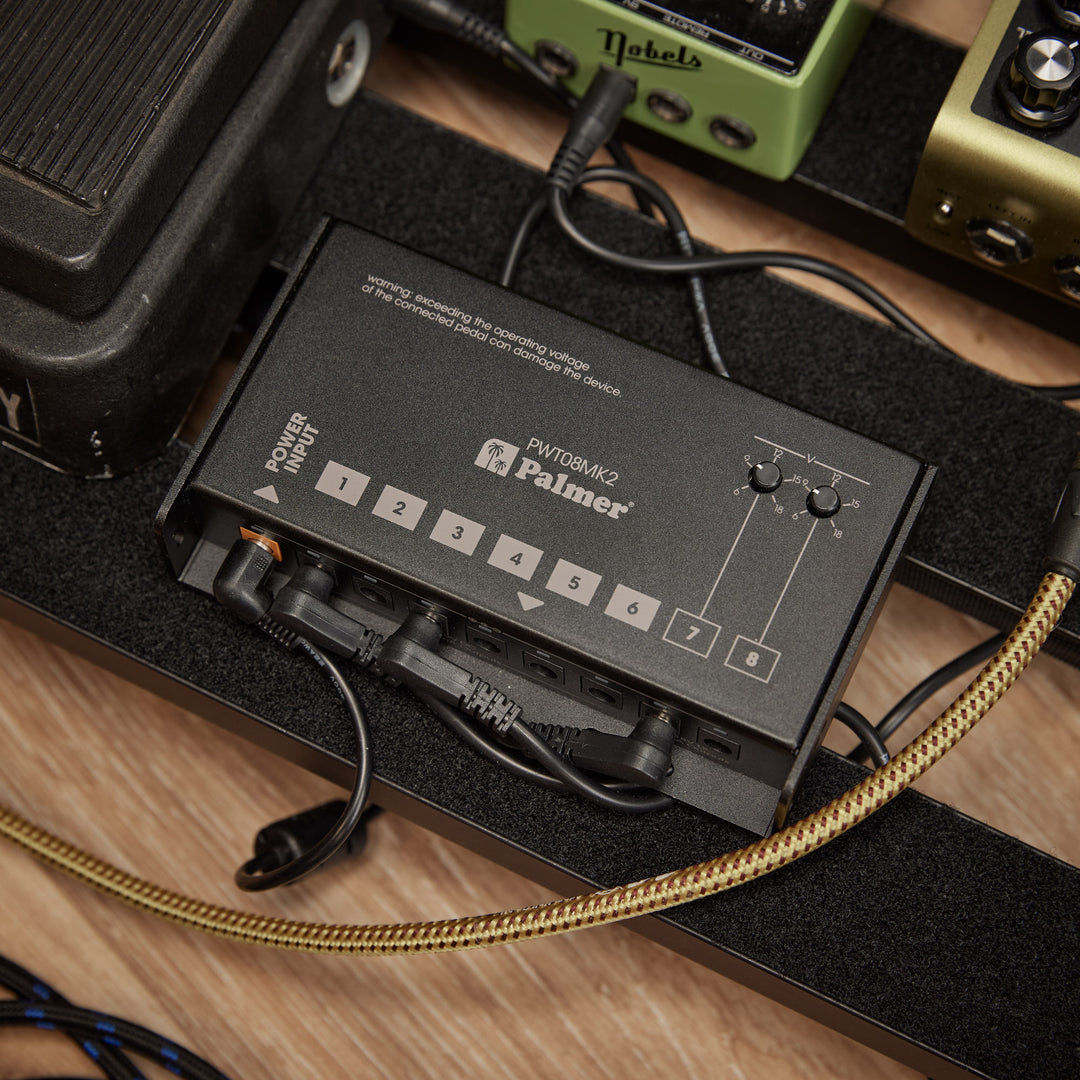 Palmer PWT 08 MK2 - Fuente de alimentación universal para pedalboard de 8 salidas
