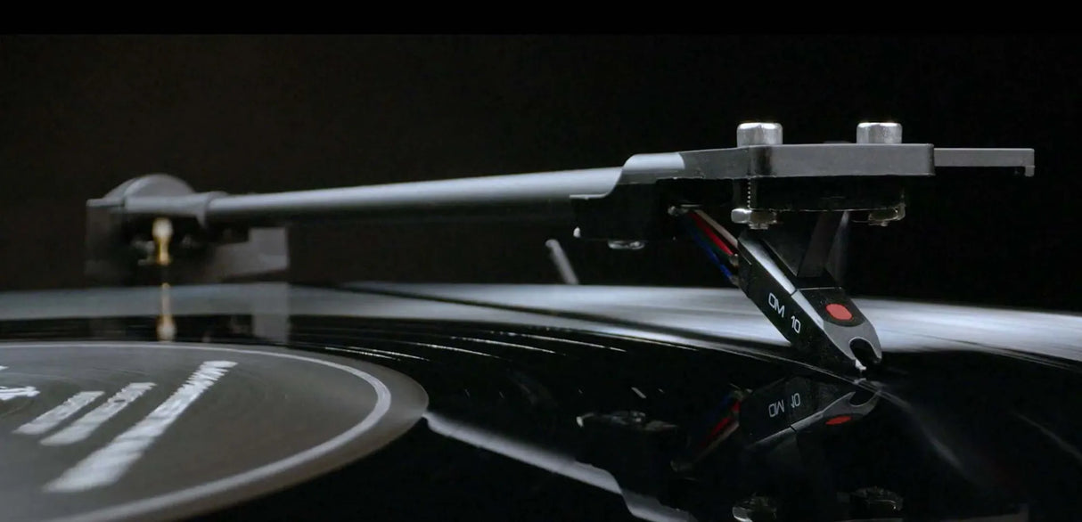 Pro-Ject A1 OM10 Pladespiller (Negro)