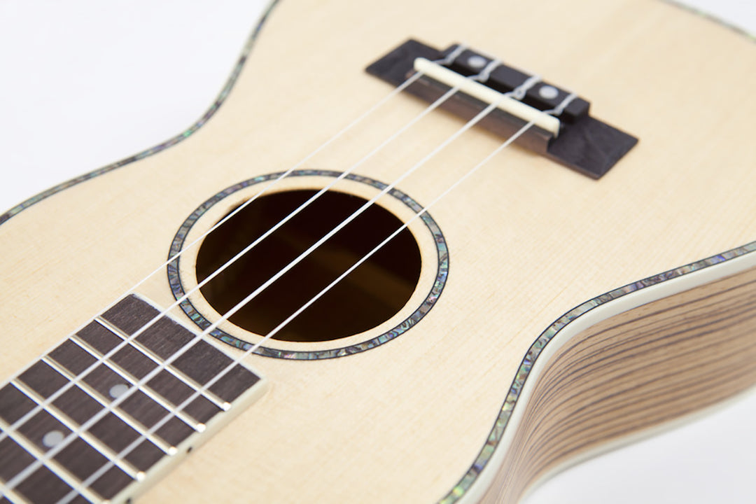 Reno RU320 Grand Concierto Ukeleles (Natur)