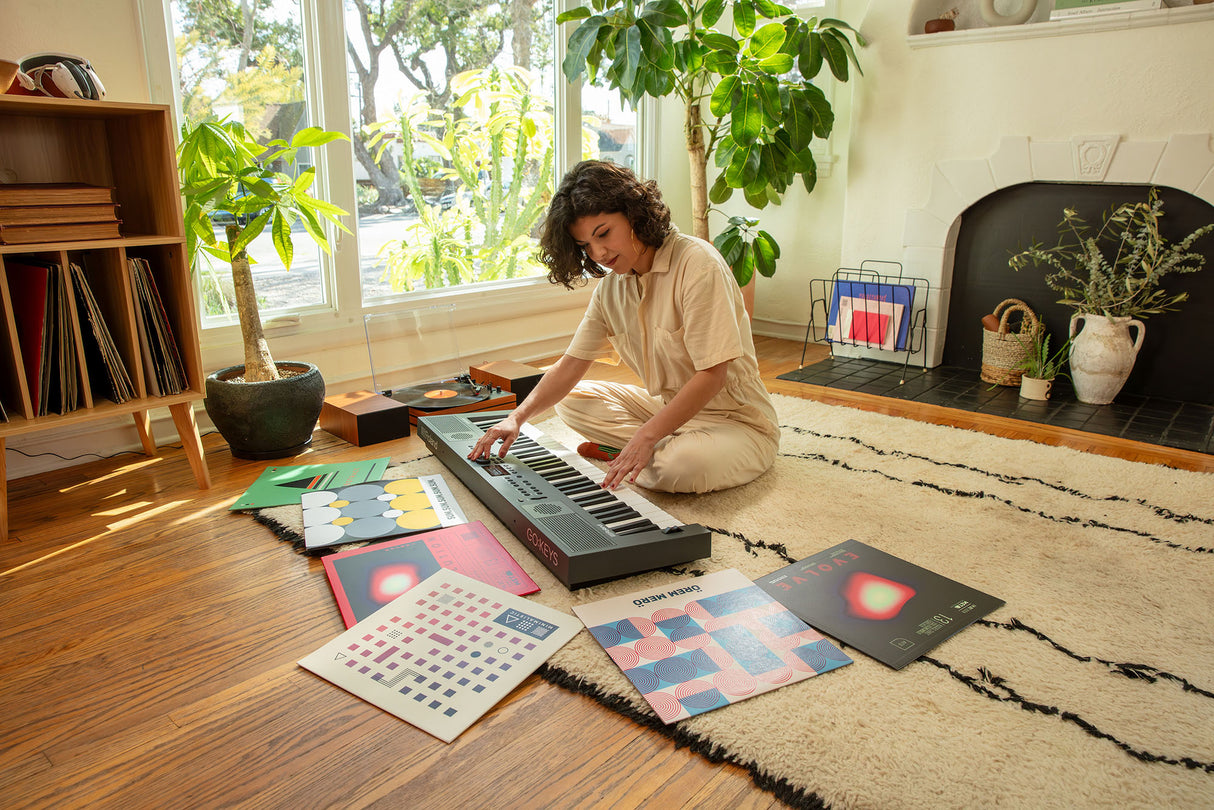 Roland GO:KEYS 5 Keyboard (Graphite)