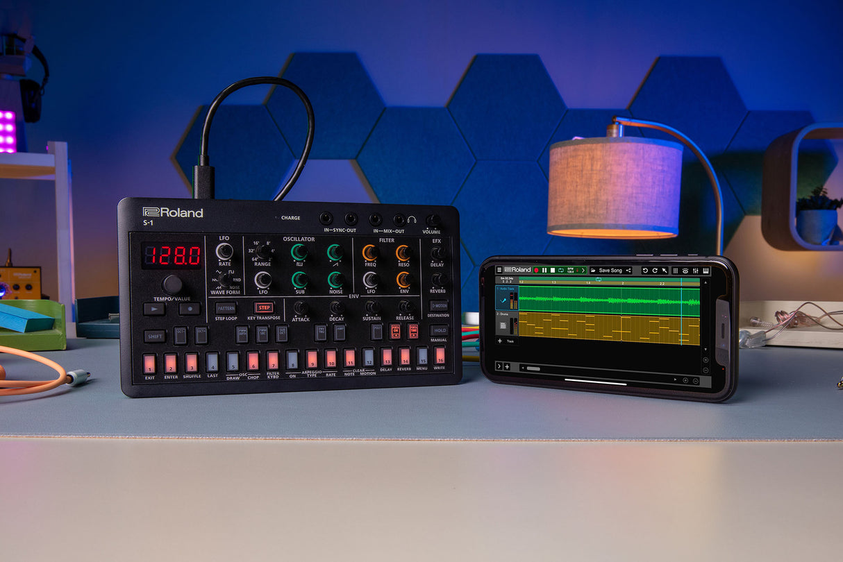 Roland S-1 Tweak Synth