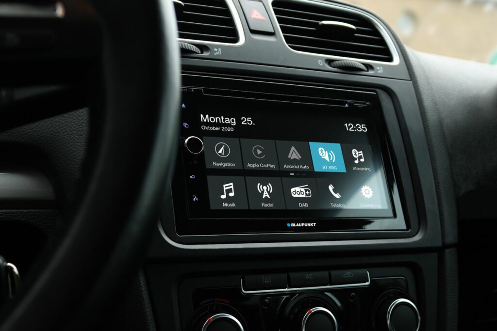 Blaupunkt Copenhagen 700 m. CarPlay, Android, DAB+ and Bluetooth
