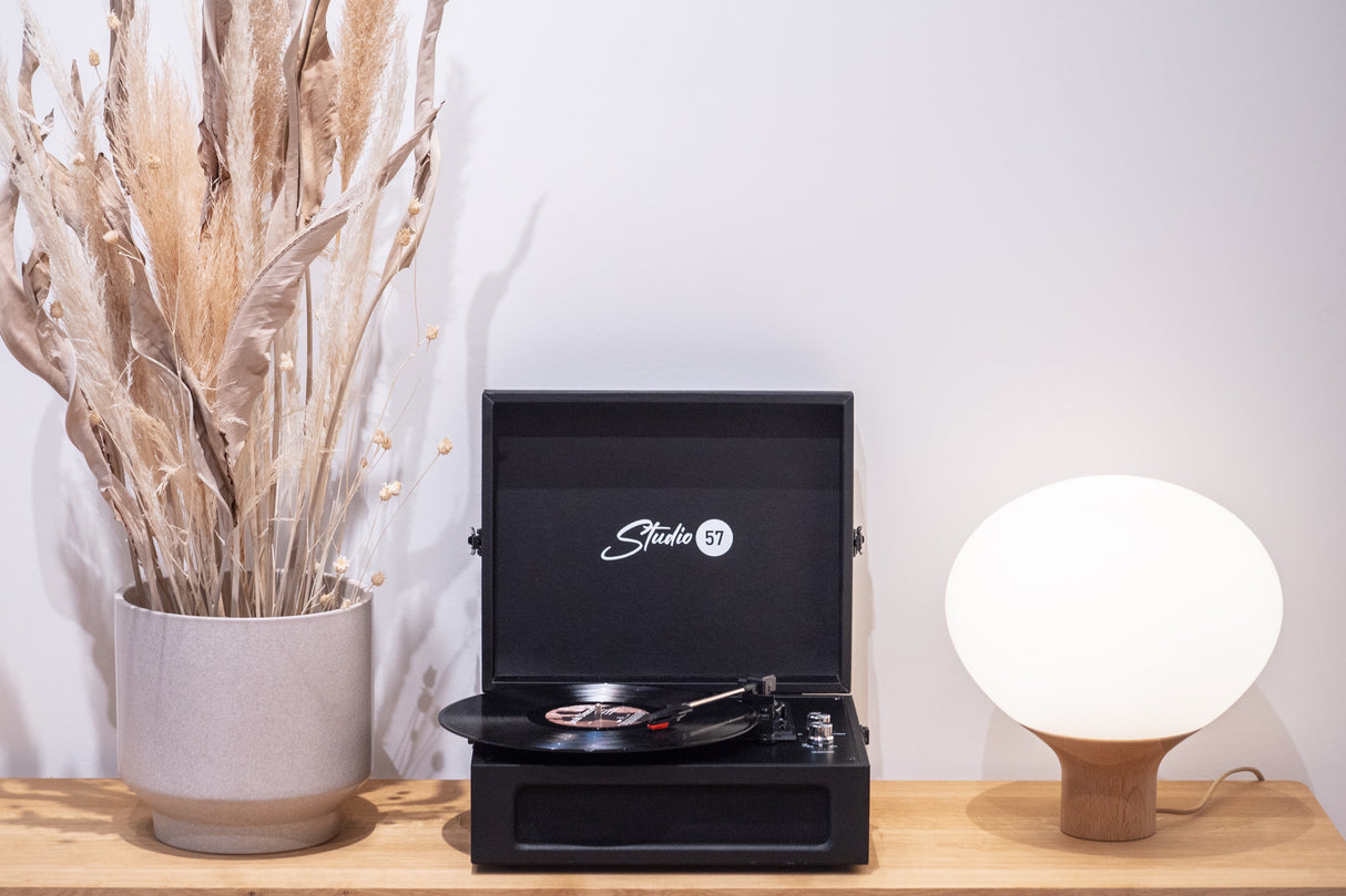 Studio 57 Groovy Turntable (Black)