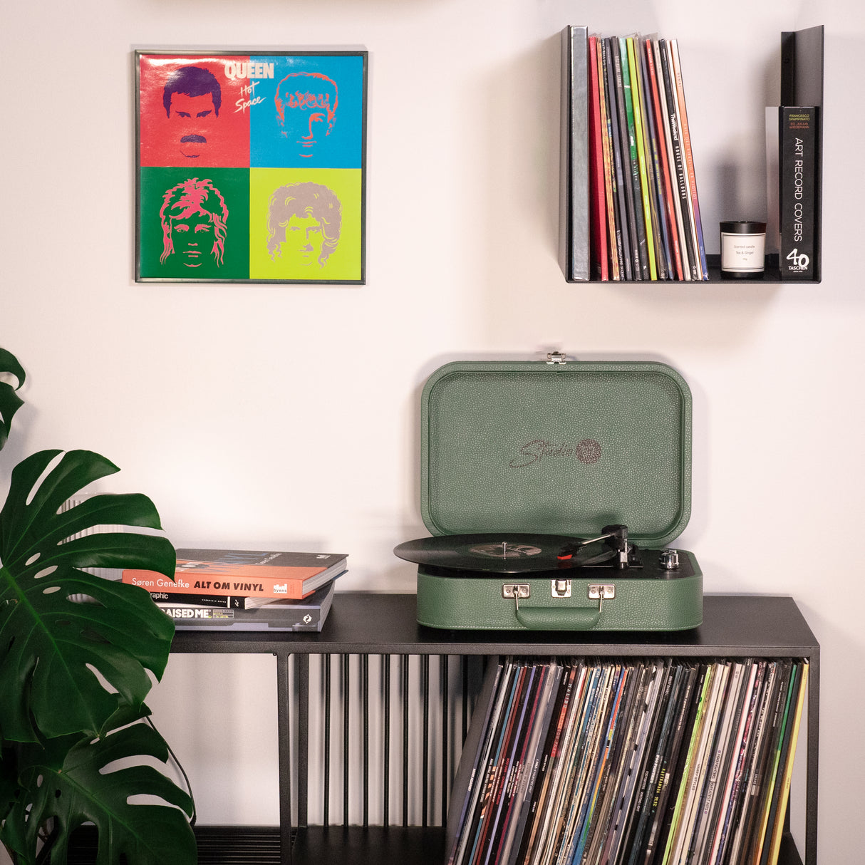 Studio 57 Mellow Turntable (Green)