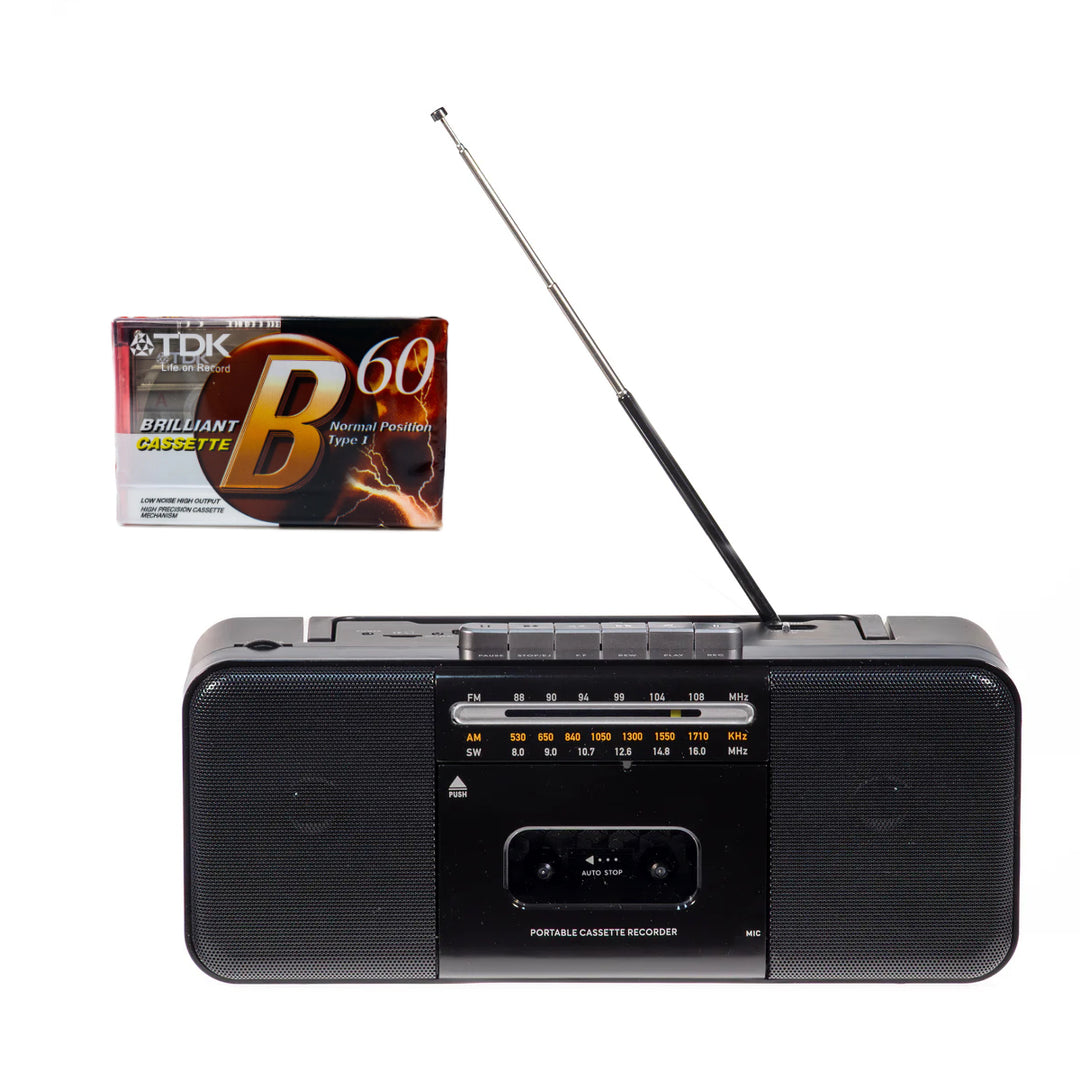 Studio 57 - Reproductor de casetes con FM y Bluetooth, Negro + Cinta de casete