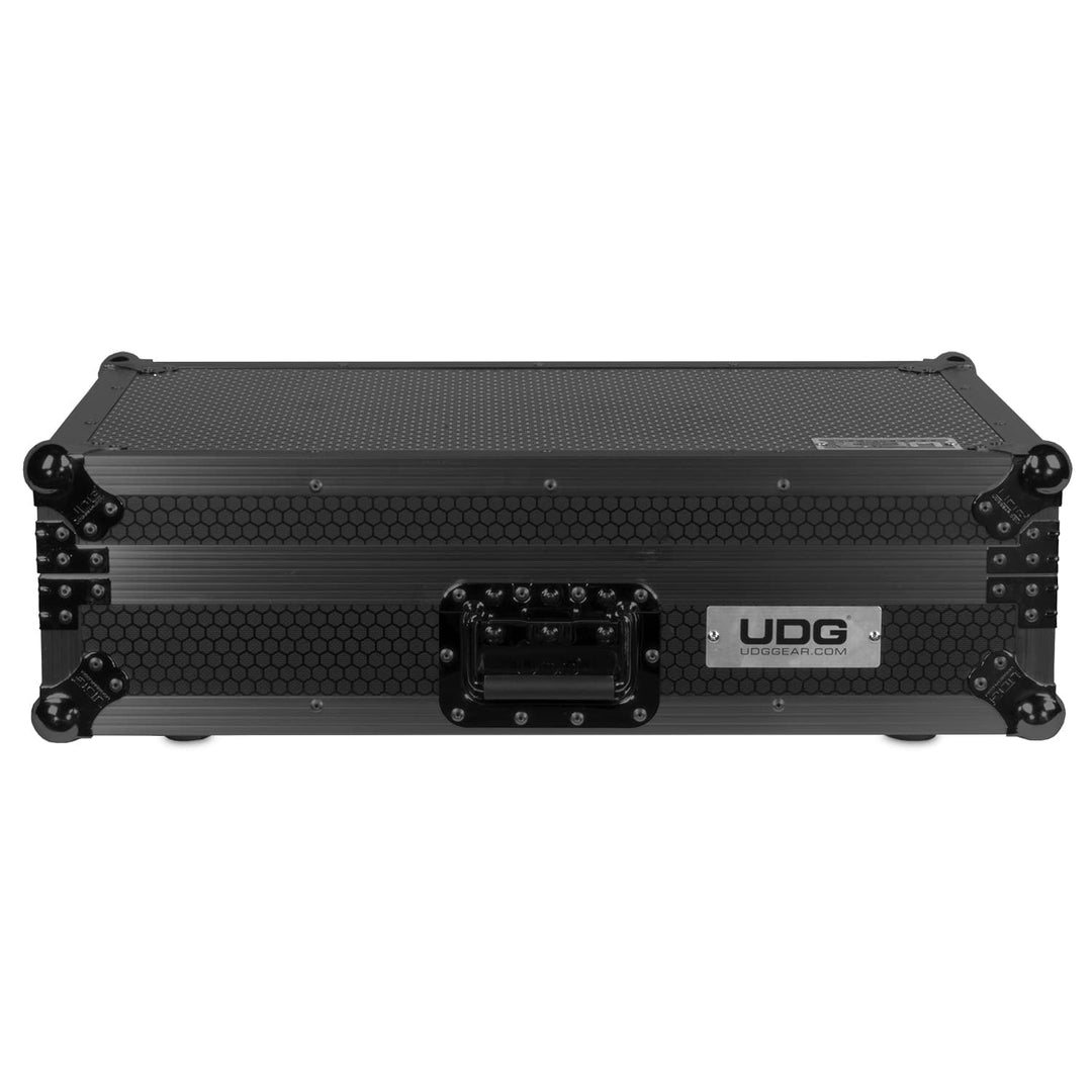 UDG Ultimate Flight Case NI Kontrol S4 MK3 Negro Plus (L)