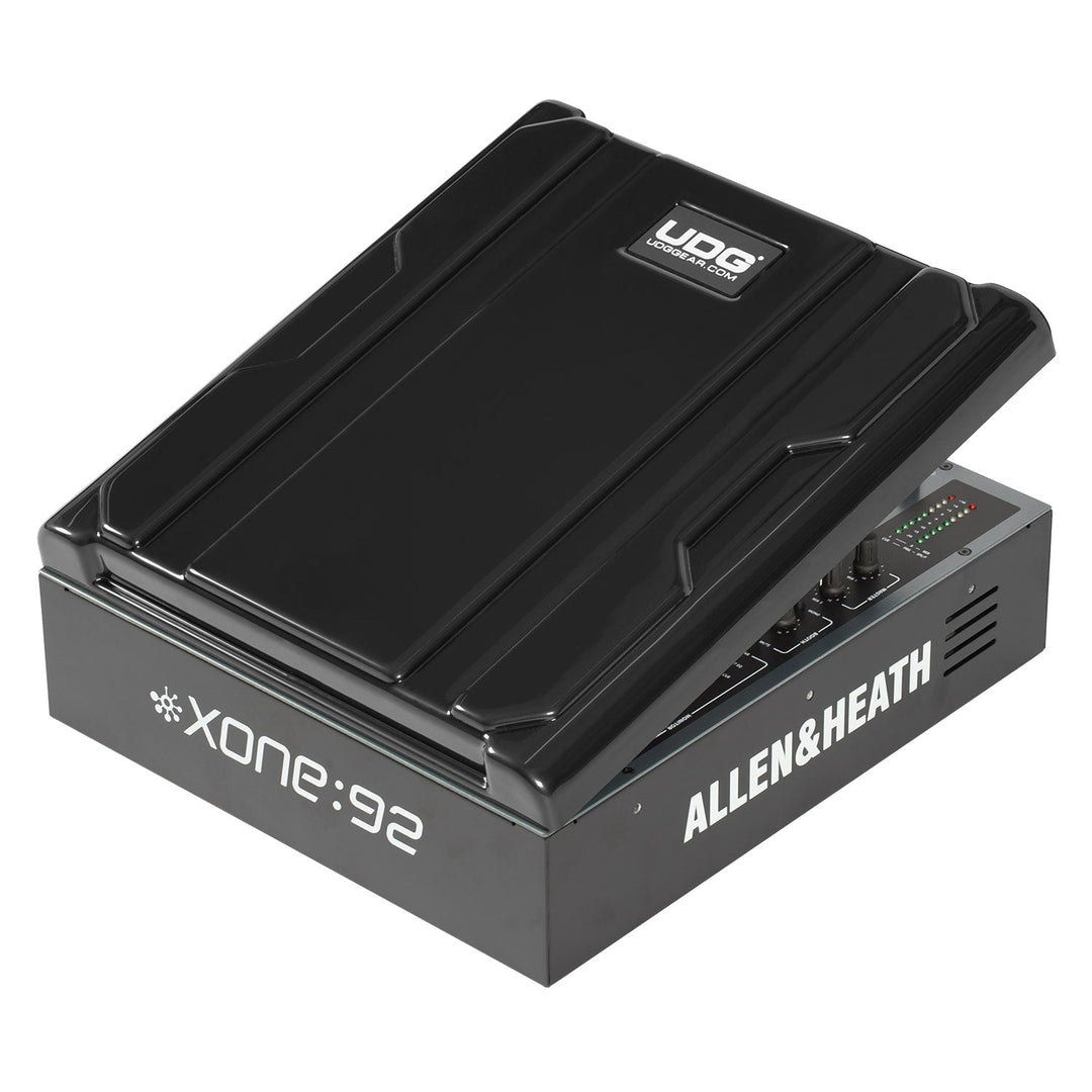 UDG Ultimate 12" cubierta de equipo para mezclador negra