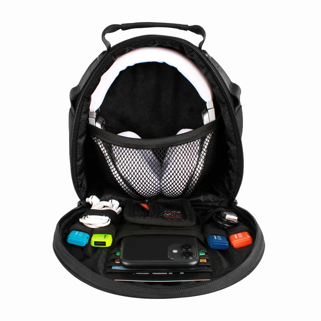 UDG Ultimate DIGI Bolsa para auriculares dorada