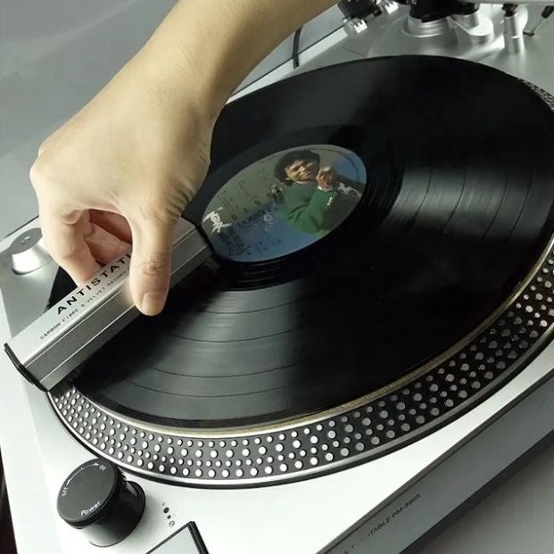 Cepillo de velour y fibra de carbono para discos de vinilo