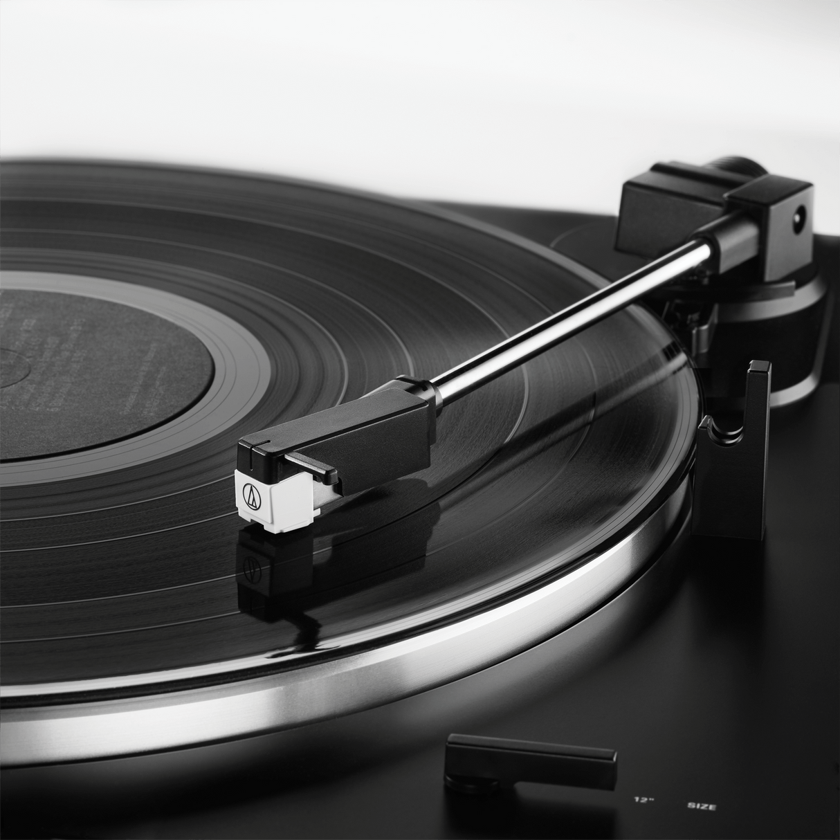 Audio-Technica AT-LP60XBT-BK Tocadiscos (Negro)