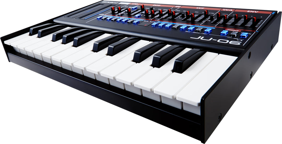 Roland JU-06A Módulo de Sonido