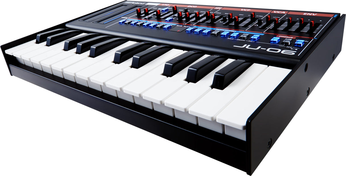 Roland JU-06A Módulo de Sonido