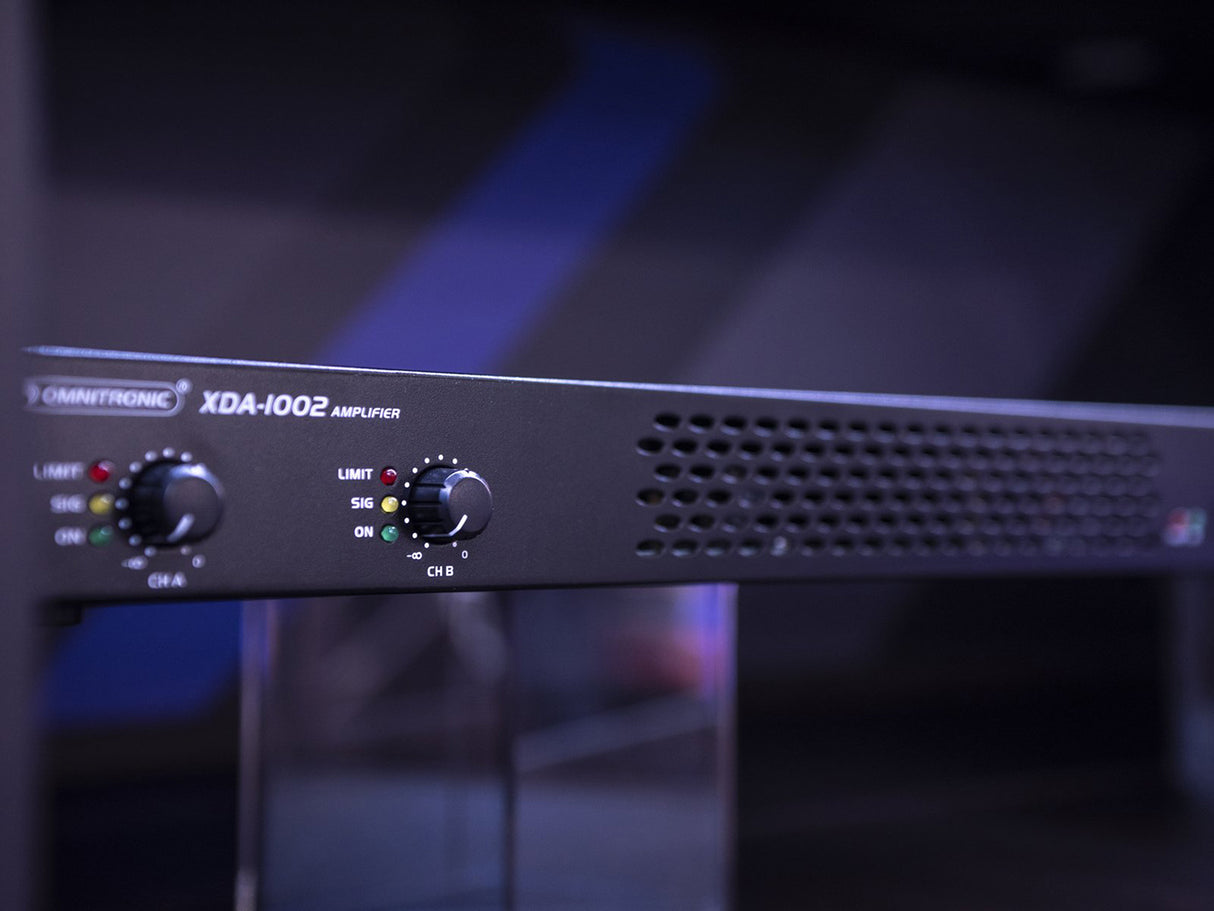 Omnitronic XDA-1002 PA amplifier
