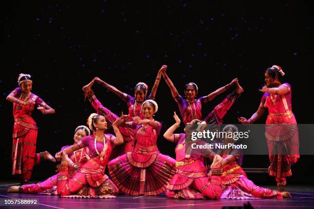 Expansión de baile Desi