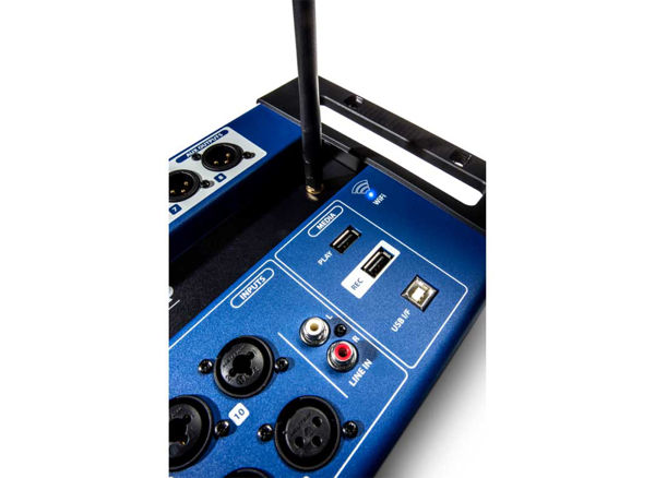 Soundcraft Ui24R Mezclador Digital Controlado Remotamente y Grabador Multitrack