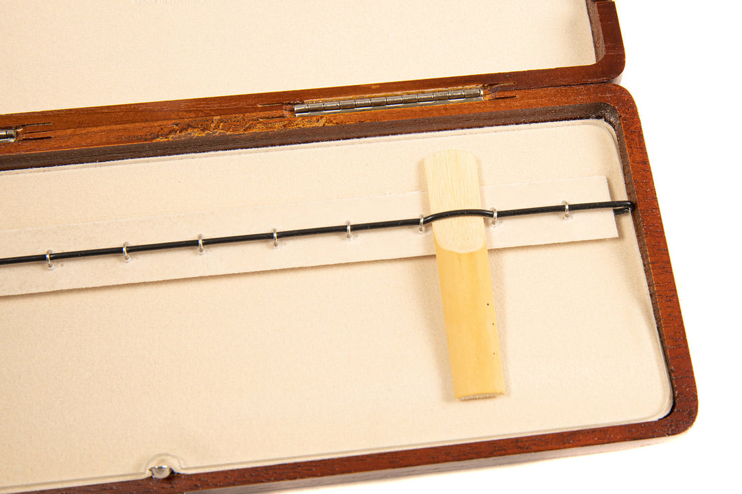GEWA Estuche para cañas de clarinete de 12 cañas - barniz marrón rojizo