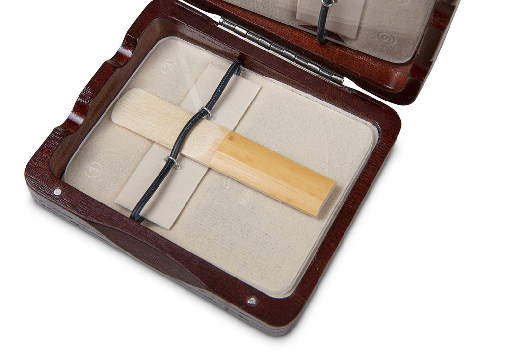 GEWA Reed case para clarinete de 6 cañas - Acabado lacado marrón rojizo