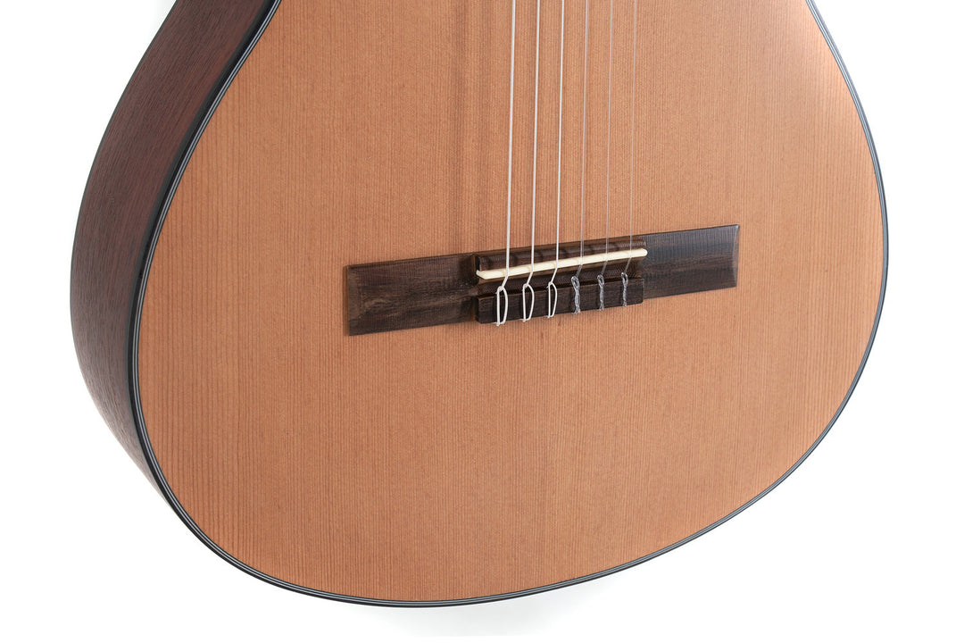GEWA guitarra clásica Student Cedar - tamaño 4/4 natural