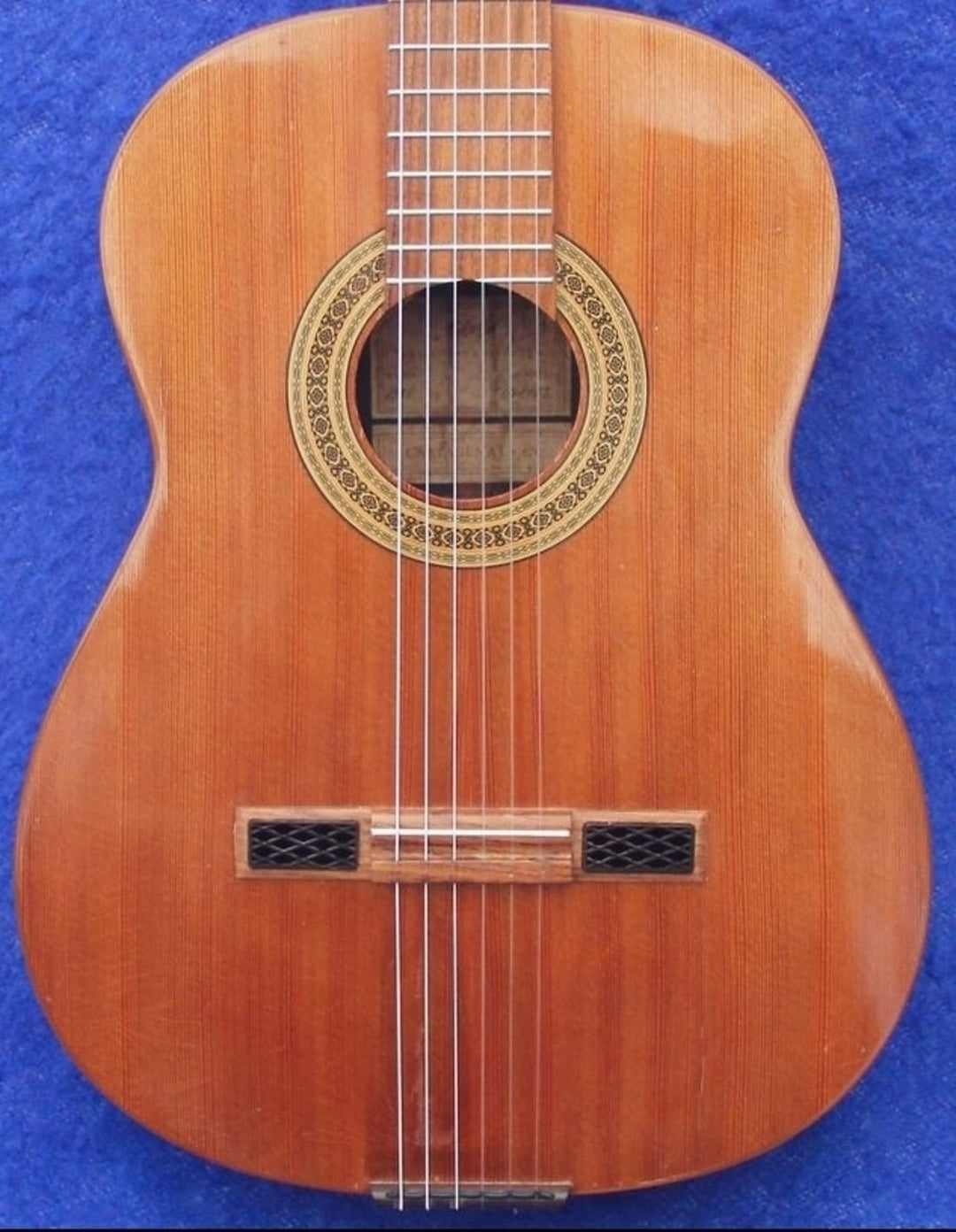 Cuerdas Hannabach para guitarra clásica 815 F.V.T.S. Silver Special - Juego tensión alta (815FHT)
