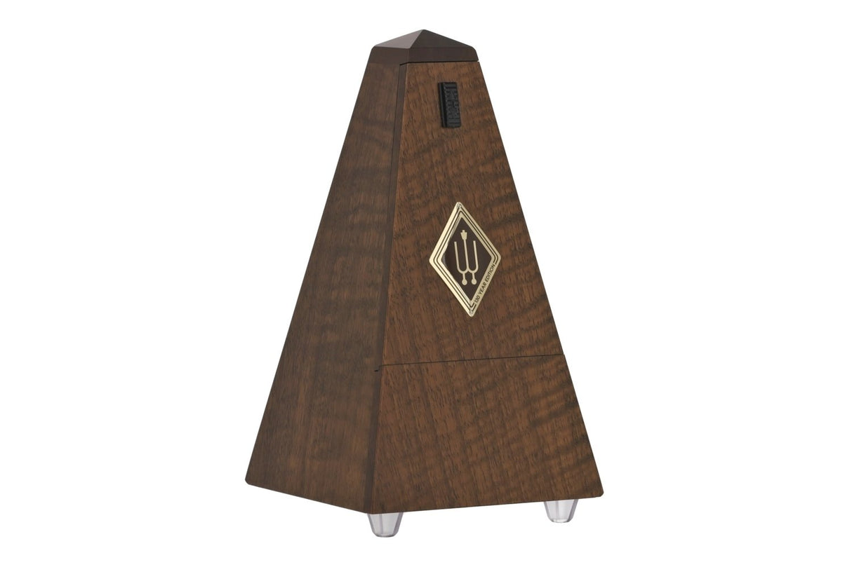 Wittner Metronome Pyramid shape - Nutbrown. Highgloss 813