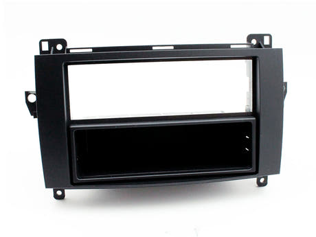 21CT24MB06 1-DIN Marco para Mercedes