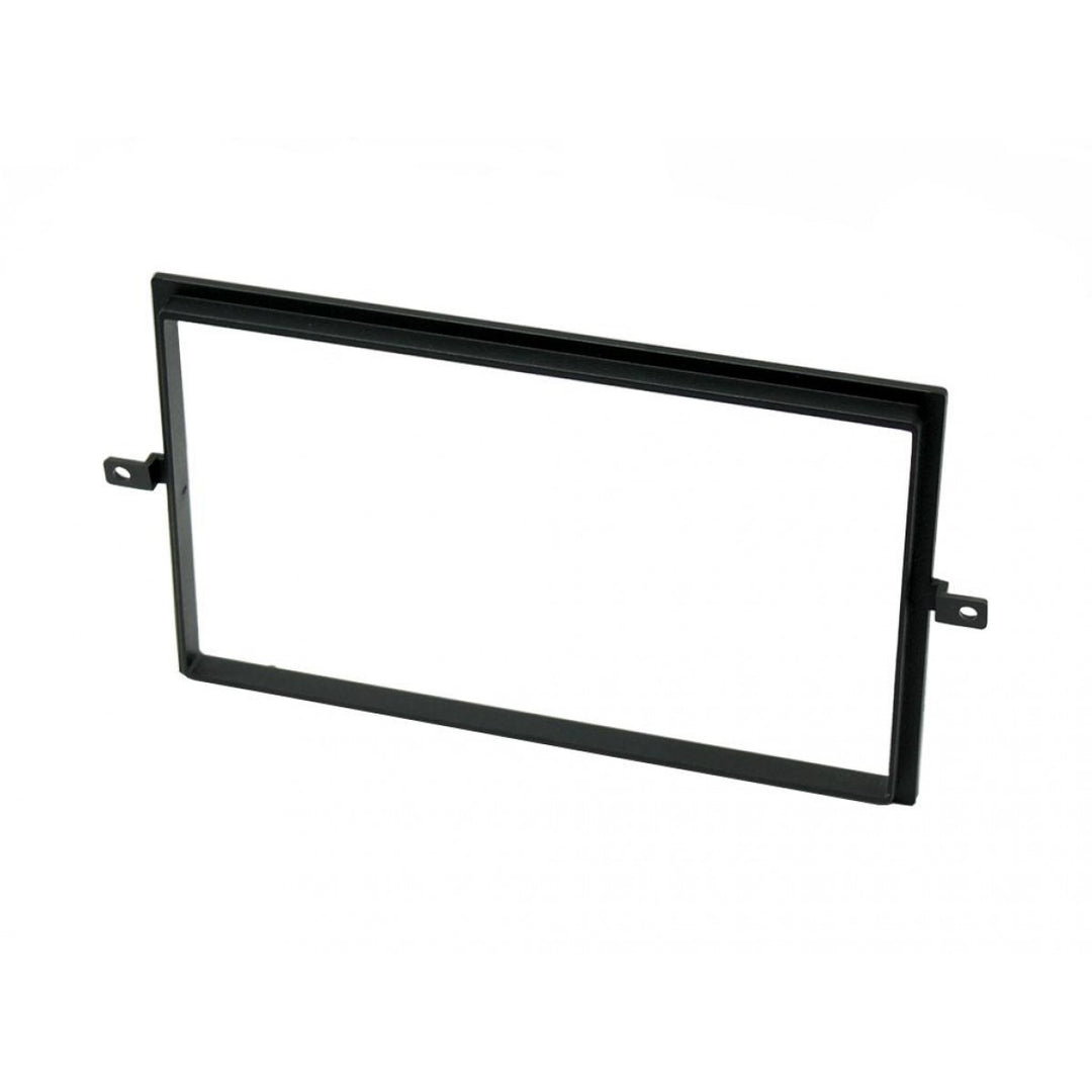 CT23NS24 2-DIN Marco para Nissan