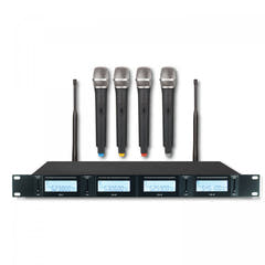 Wireless Microphone Set w. 4 Microphones