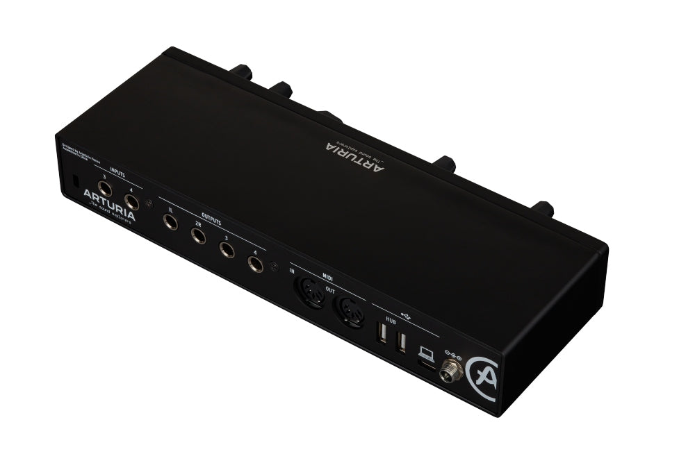 Arturia MiniFuse 4 (Negro)