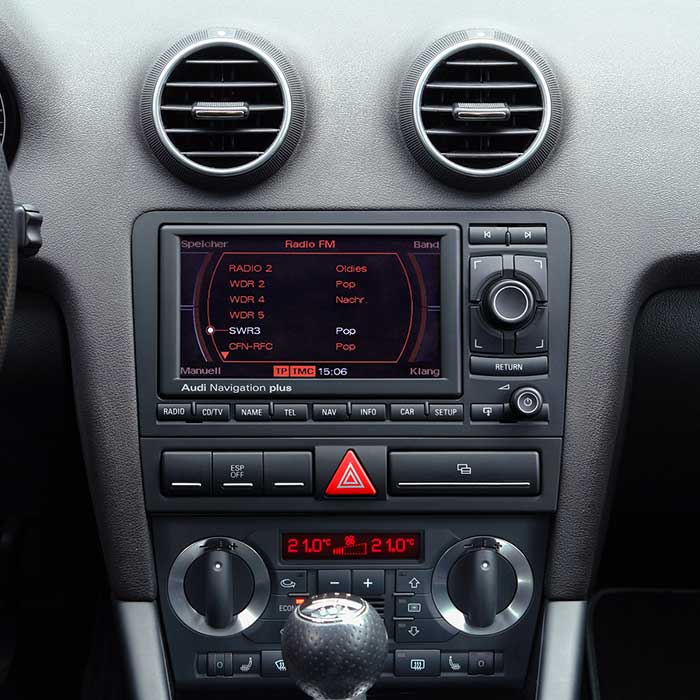 Kit 2-DIN 8" para Audi A3 sin display
