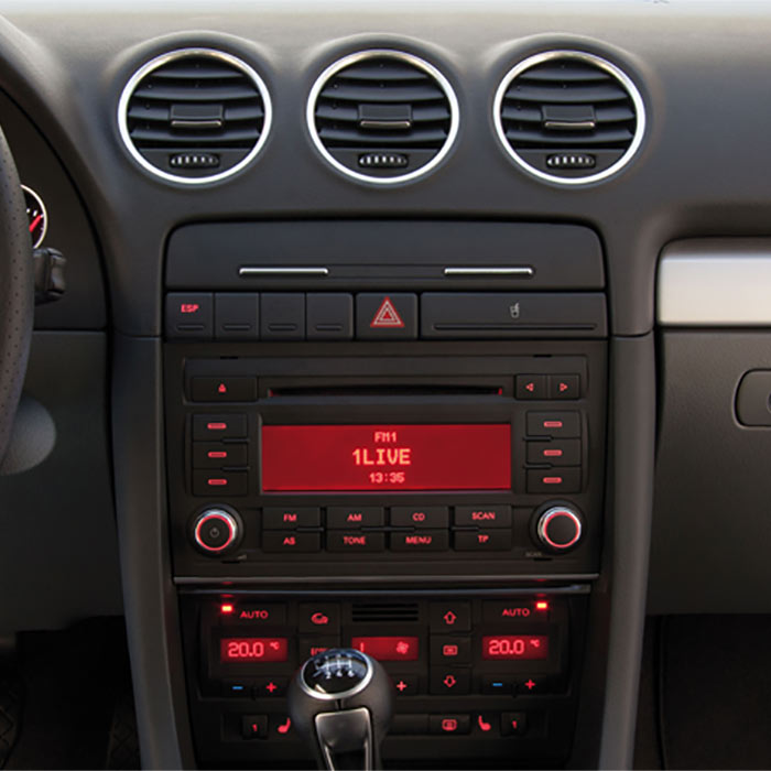 Kit 2-DIN 8" para Audi A4 con display