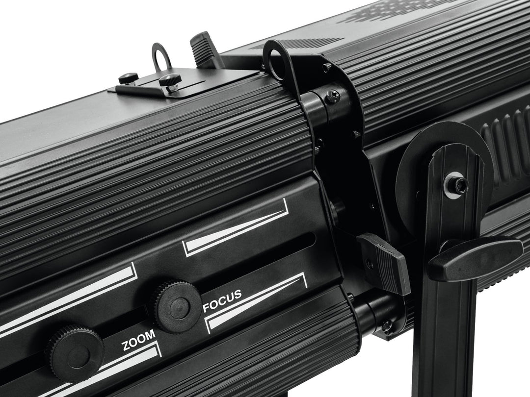 Eurolite PRO LED Perfil Spot (250W)